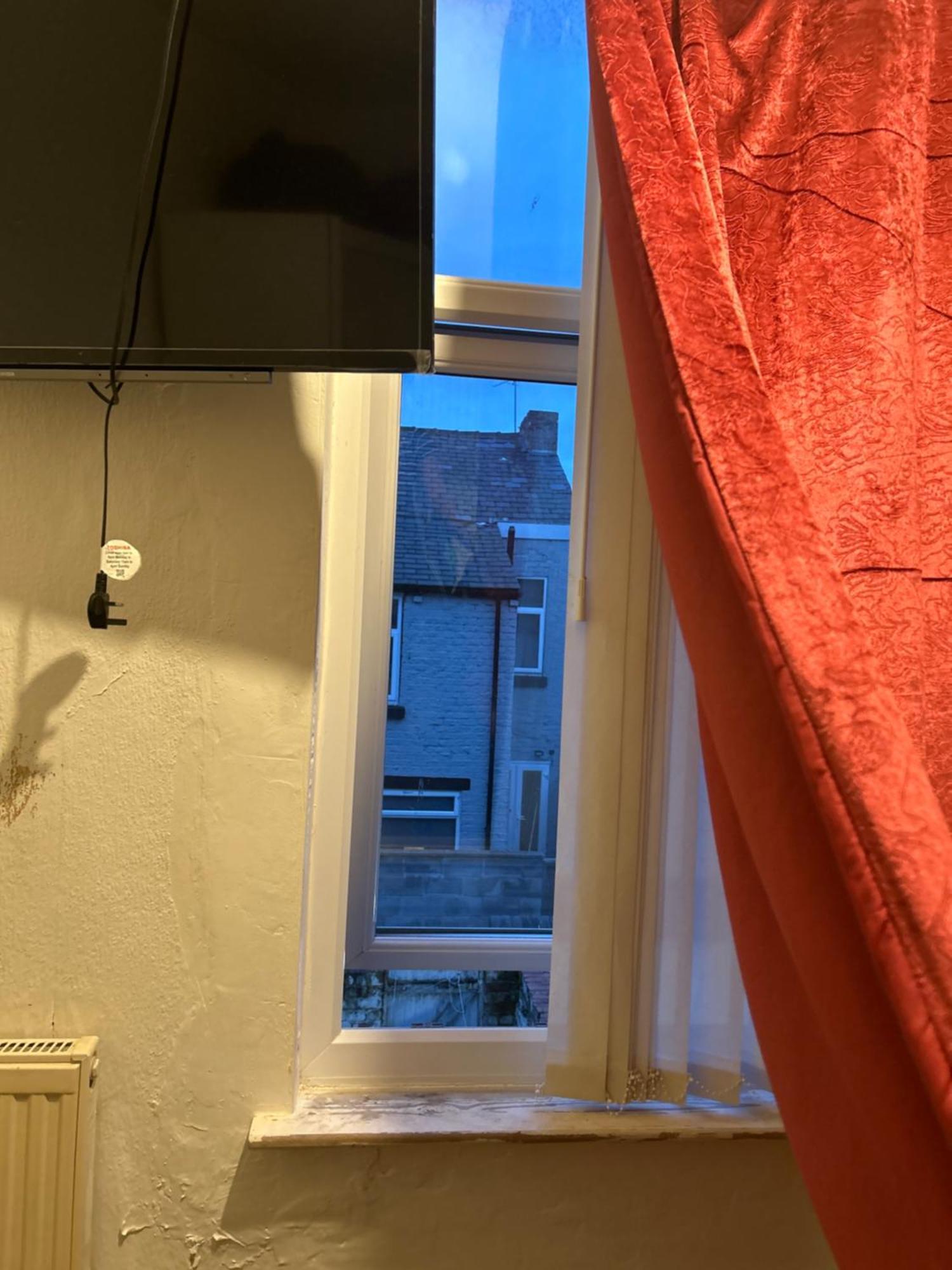 68 Halsbury Road Appartement Liverpool Buitenkant foto