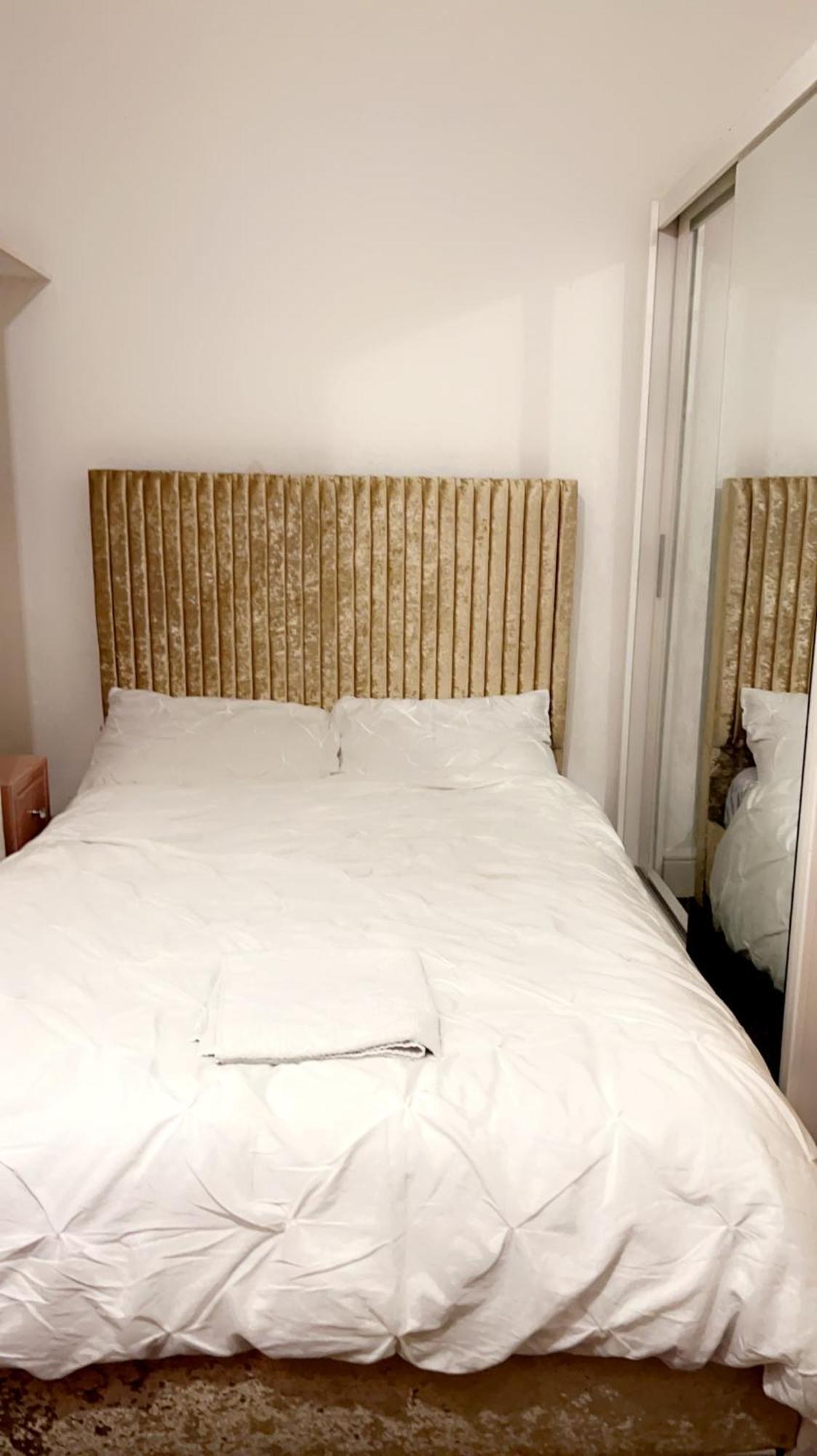 68 Halsbury Road Appartement Liverpool Buitenkant foto